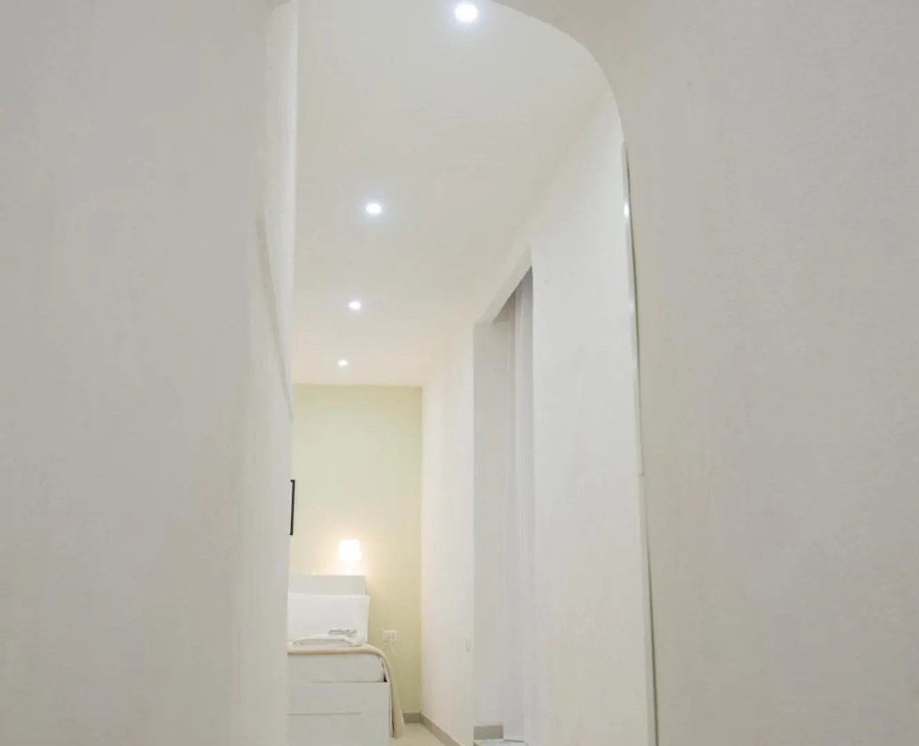 Golfo Di Napoli, Metro-Taxi Apartment 0*, Naples