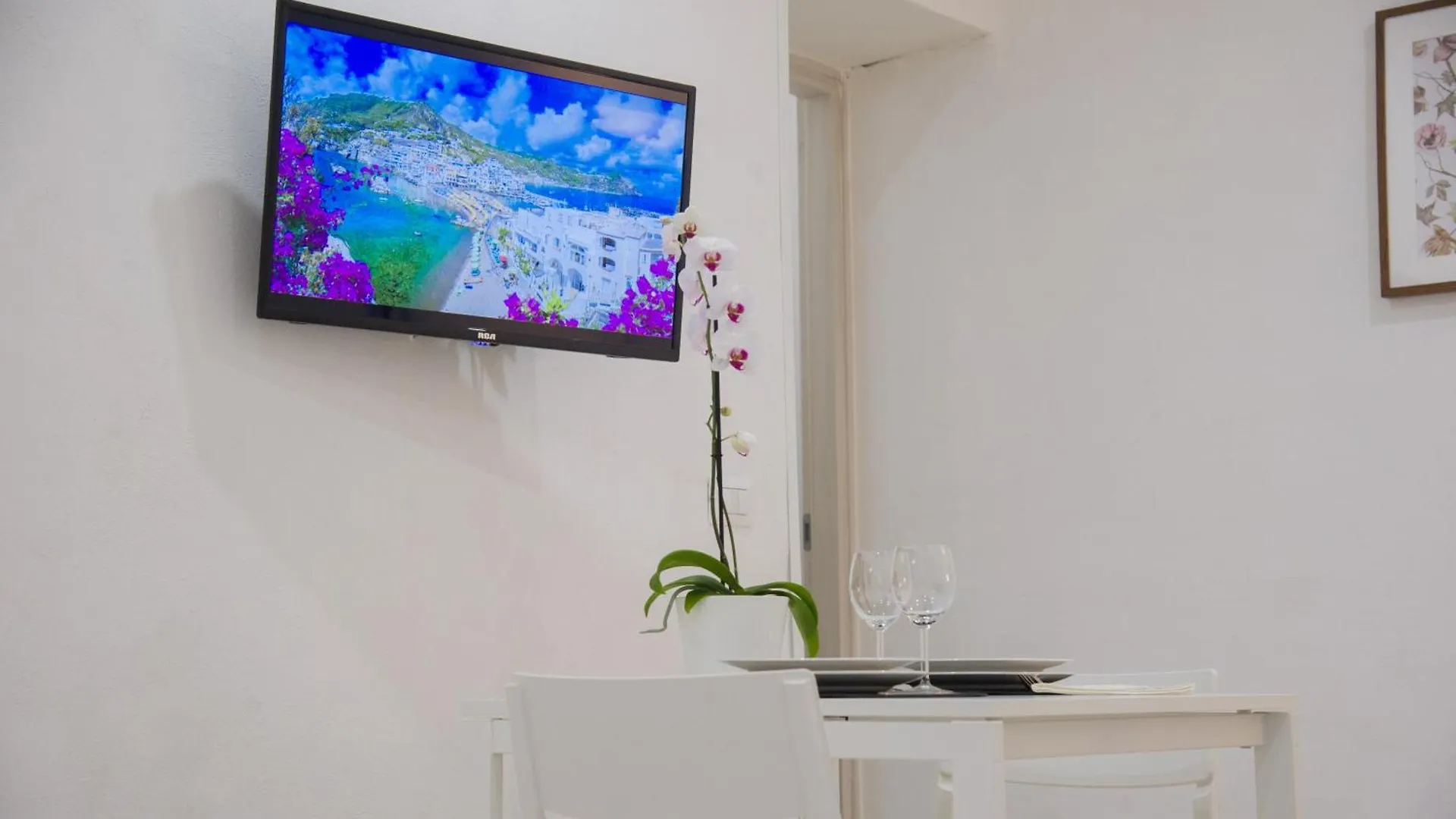Golfo Di Napoli, Metro-Taxi Apartment Italy