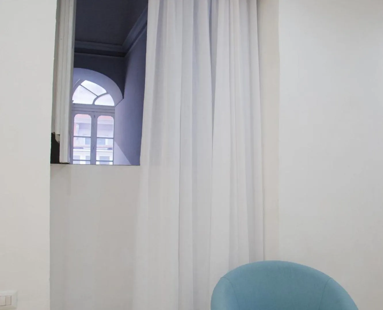 Golfo Di Napoli, Metro-Taxi Apartment 0*, Naples